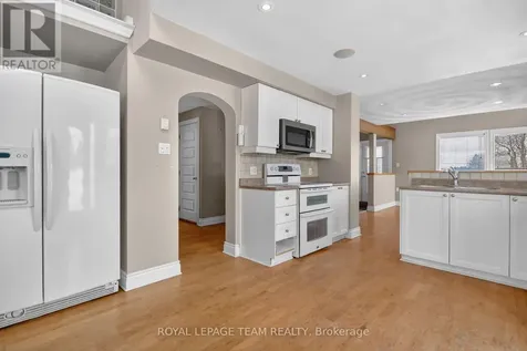 5965 Rideau Valley Drive North Ottawa ON K4M 1B3