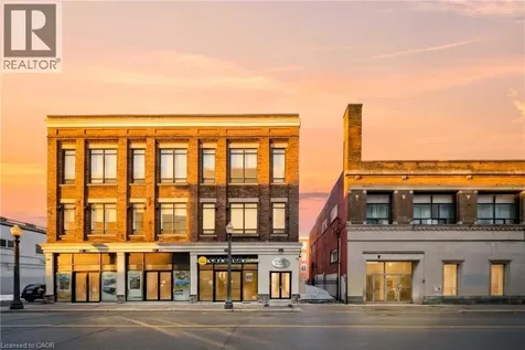 11 Queen Street Brantford ON N3T 3B1