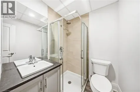 11 Queen Street Brantford ON N3T 3B1