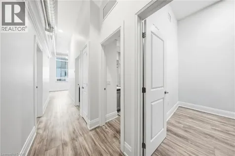 11 Queen Street Brantford ON N3T 3B1