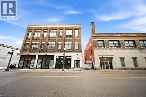 11 Queen Street Brantford ON N3T 3B1