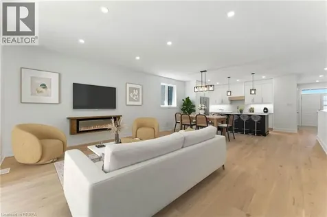 150 Vanrooy Trail Waterford ON N0E 1Y0
