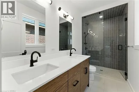 150 Vanrooy Trail Waterford ON N0E 1Y0