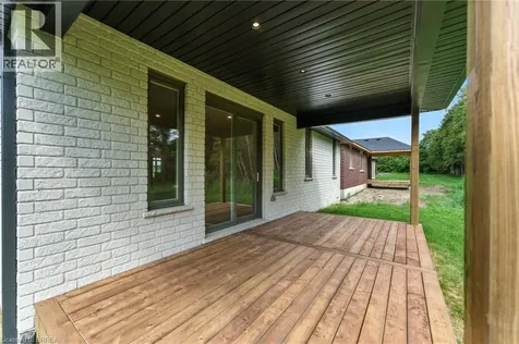 150 Vanrooy Trail Waterford ON N0E 1Y0