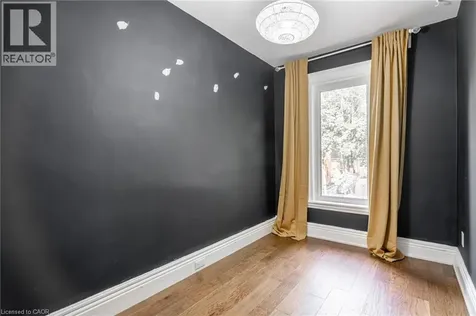 11 Lorne Avenue Hamilton ON L8M 2X5