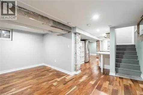 11 Lorne Avenue Hamilton ON L8M 2X5