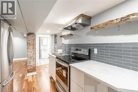 11 Lorne Avenue Hamilton ON L8M 2X5