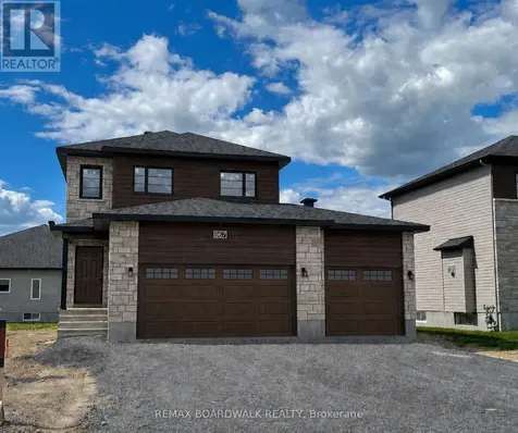 967 Chablis Crescent Russell ON K0A 1W0