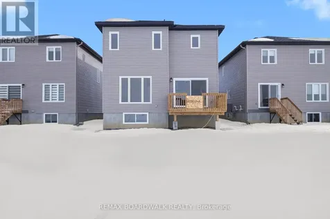967 Chablis Crescent Russell ON K0A 1W0