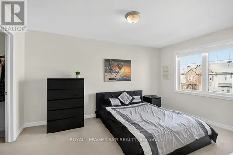126 Grenadine Street Ottawa ON K2S 0P1