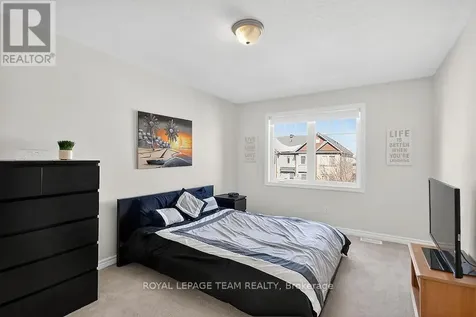 126 Grenadine Street Ottawa ON K2S 0P1
