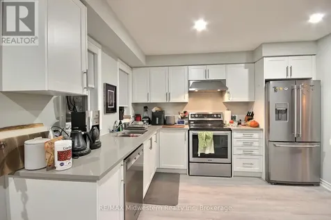 287 Chapel Hill Drive Kitchener ON N2R 0S4