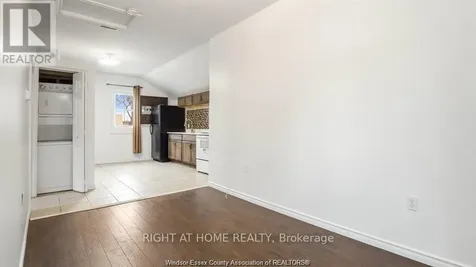 762 Aylmer Avenue East Windsor ON N9A 1V3