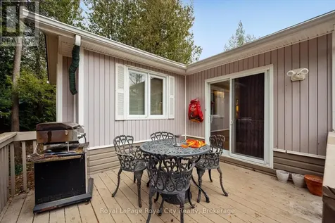 10 Spruce Avenue Puslinch ON N1B 2J0