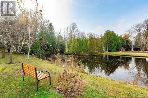 10 Spruce Avenue Puslinch ON N1B 2J0