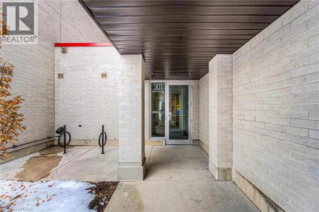301 Westmount Road West Kitchener ON N2M 0C4