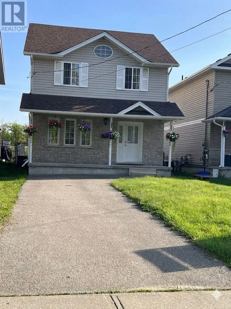 36 Grand River Avenue Brantford ON N3T 4W7