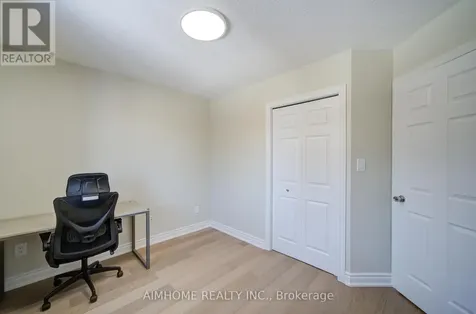36 Grand River Avenue Brantford ON N3T 4W7