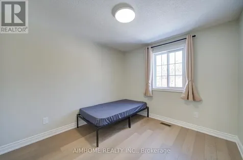 36 Grand River Avenue Brantford ON N3T 4W7
