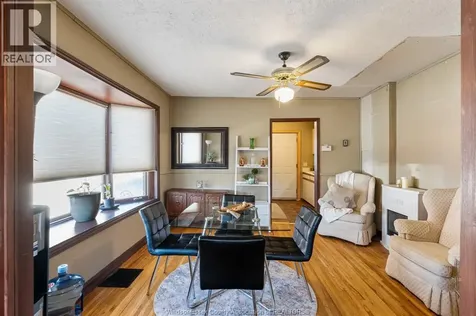 2136 Lincoln Road Windsor ON N8W 2R1