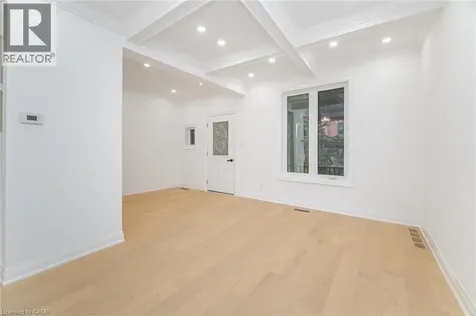 285 Charlton Avenue West Hamilton ON L8P 2E4