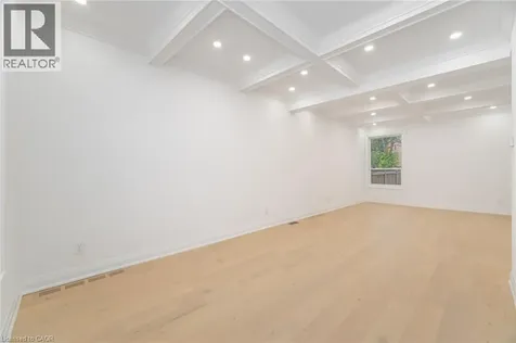 285 Charlton Avenue West Hamilton ON L8P 2E4