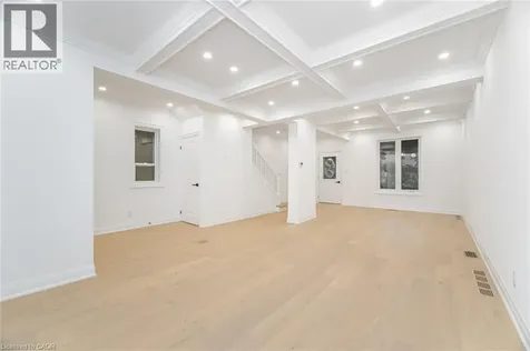 285 Charlton Avenue West Hamilton ON L8P 2E4