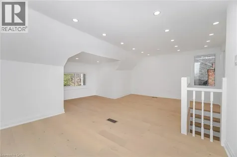 285 Charlton Avenue West Hamilton ON L8P 2E4