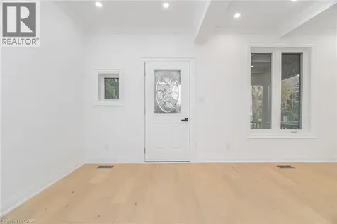 285 Charlton Avenue West Hamilton ON L8P 2E4