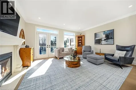 3168 Watercliffe Court Oakville ON L6M 0K7