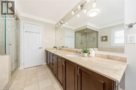 3168 Watercliffe Court Oakville ON L6M 0K7