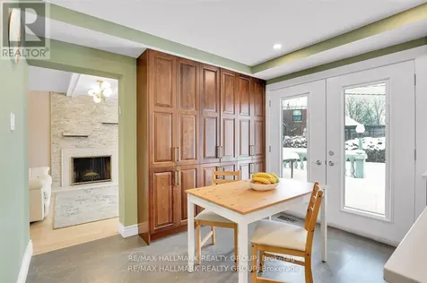 1712 Playfair Drive Ottawa ON K1H 5S6