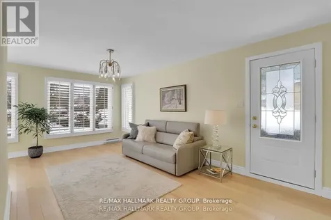 1712 Playfair Drive Ottawa ON K1H 5S6