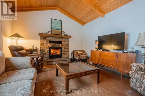 99 Lefebvre Peninsula Road Kapuskasing ON P0L 1V0