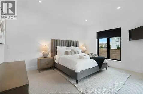572 Lily Mac Boulevard Windsor ON N6E 3N7