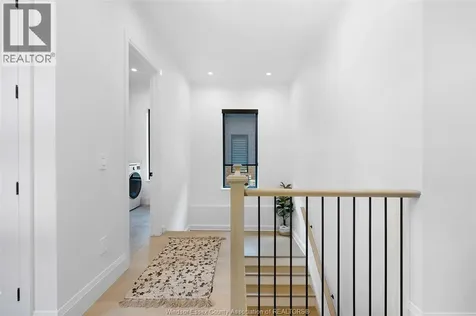 572 Lily Mac Boulevard Windsor ON N6E 3N7