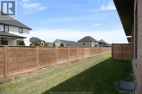 572 Lily Mac Boulevard Windsor ON N6E 3N7