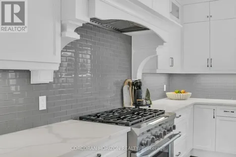 908 Fall Harvest Court Kitchener ON N2P 2M2