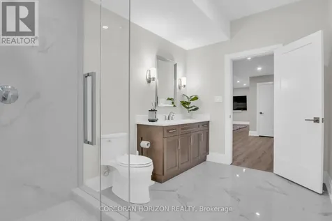 908 Fall Harvest Court Kitchener ON N2P 2M2