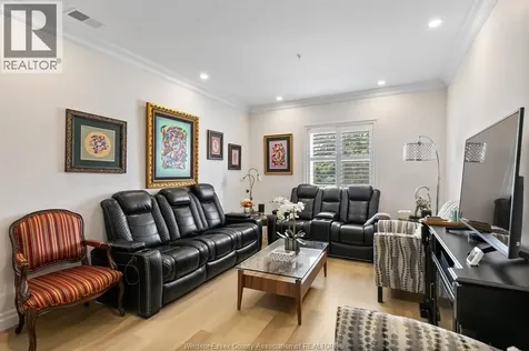 1888 Westview Lasalle ON N9H 0M1
