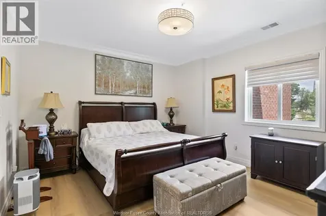 1888 Westview Lasalle ON N9H 0M1