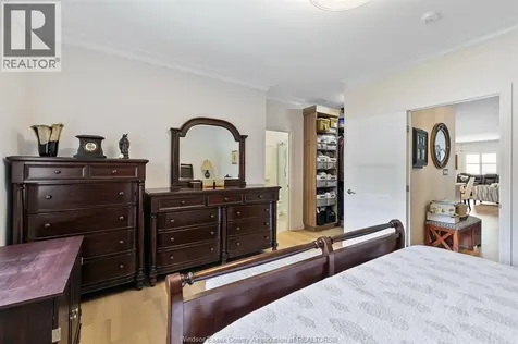 1888 Westview Lasalle ON N9H 0M1