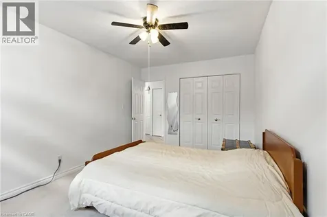 264 Oakdale Avenue St. Catharines ON L2P 2K4