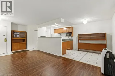 264 Oakdale Avenue St. Catharines ON L2P 2K4