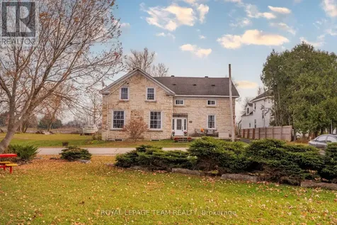 23 Blacksmith Road Rideau Lakes ON K0G 1L0