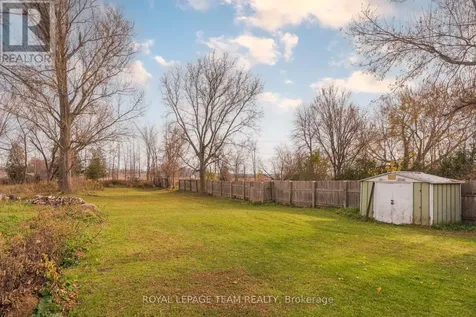 23 Blacksmith Road Rideau Lakes ON K0G 1L0