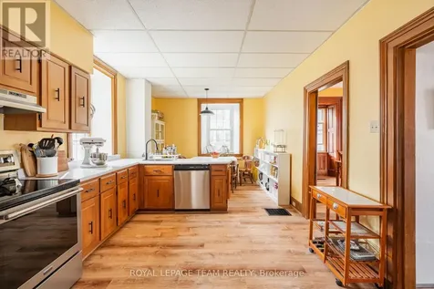 23 Blacksmith Road Rideau Lakes ON K0G 1L0
