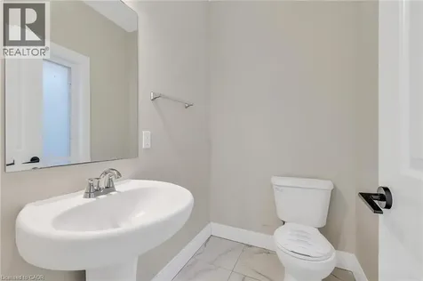 47 Pondcliffe Drive Kitchener ON N2R 0M3