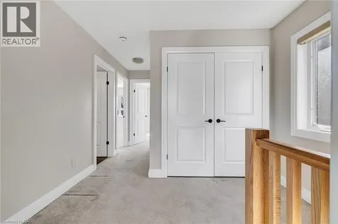 47 Pondcliffe Drive Kitchener ON N2R 0M3