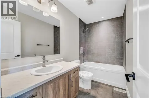 47 Pondcliffe Drive Kitchener ON N2R 0M3